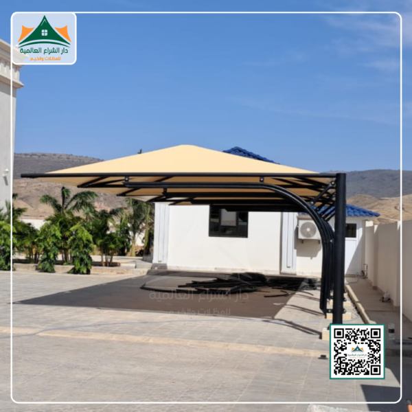 مظلات مواقف سيارات هرمية